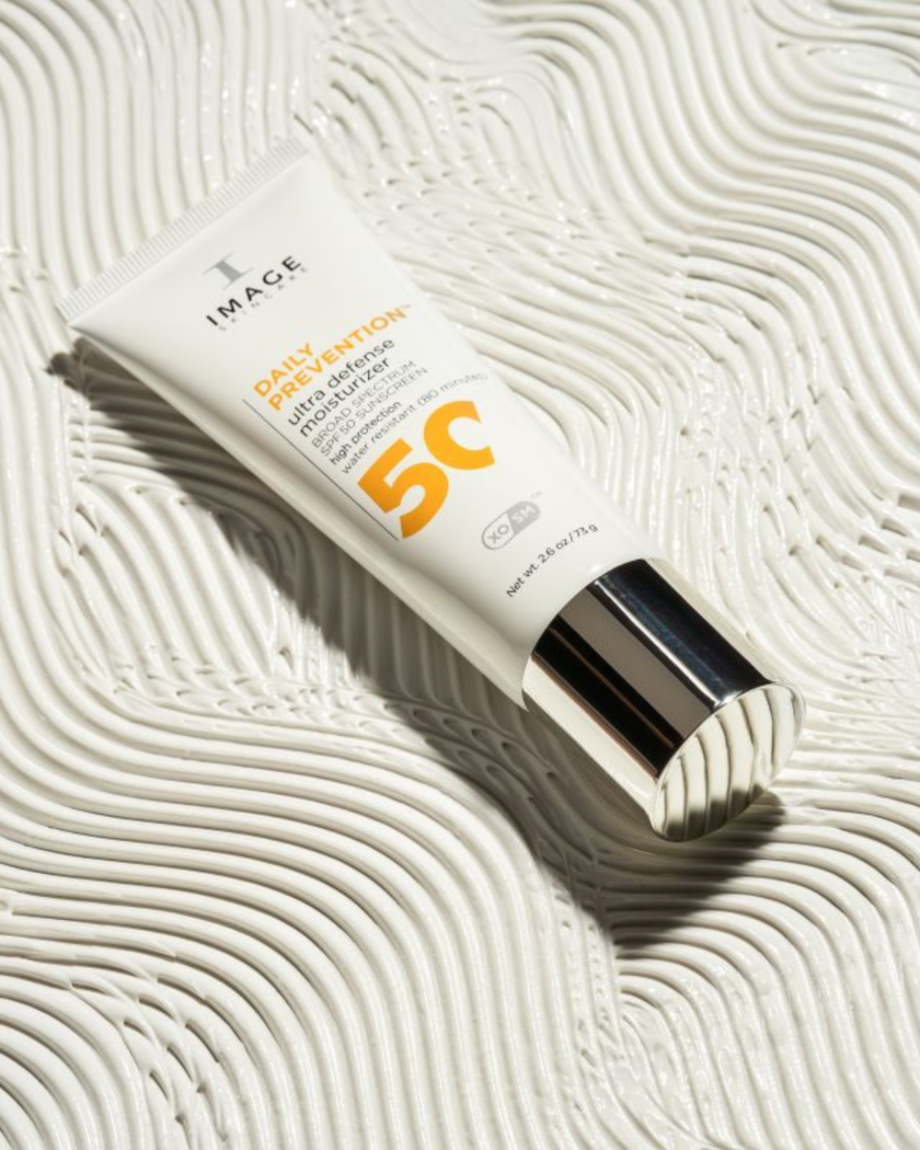 IMAGE SKINCARE DAILY PREVENTION Ultra Defense Moisturizer SPF50